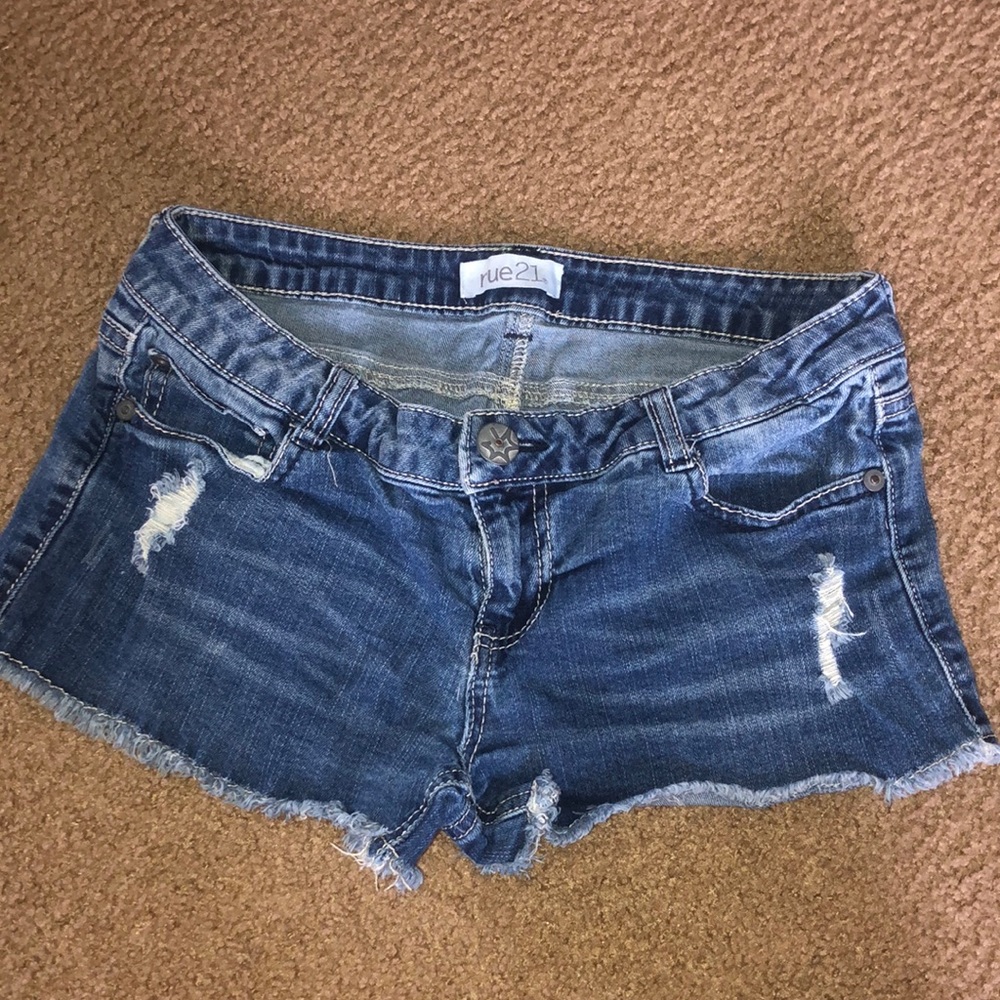 Cute Rue 21 Denim shorts
